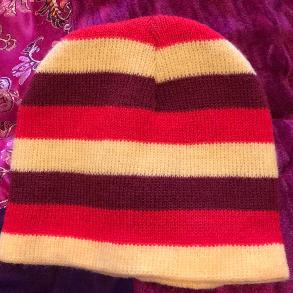 ✨A colorful striped hat✨